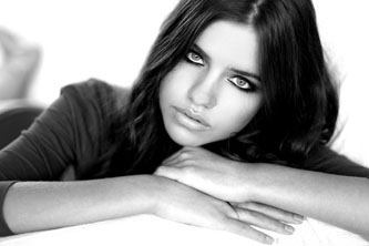 London Fashion Photographer - Chloe Lewtas